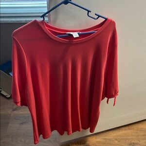 Liz Claiborne Vibrant Red Short Sleeve Top